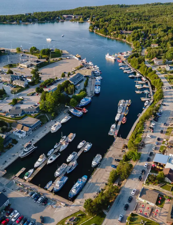 Diving & Snorkeling in Tobermory